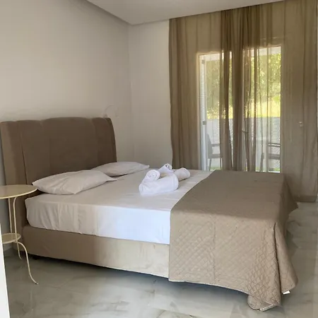 Pansion Porto Tsi Ostrias Keri