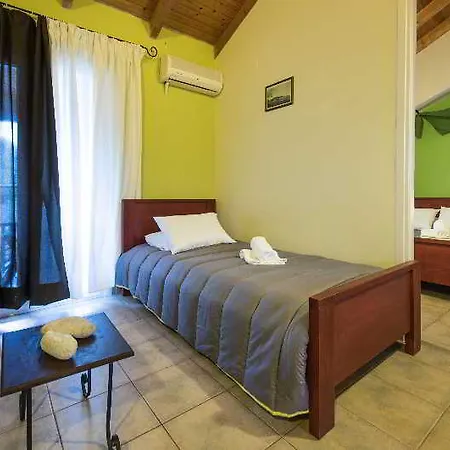 Pansion Porto Tsi Ostrias 3* Kerí