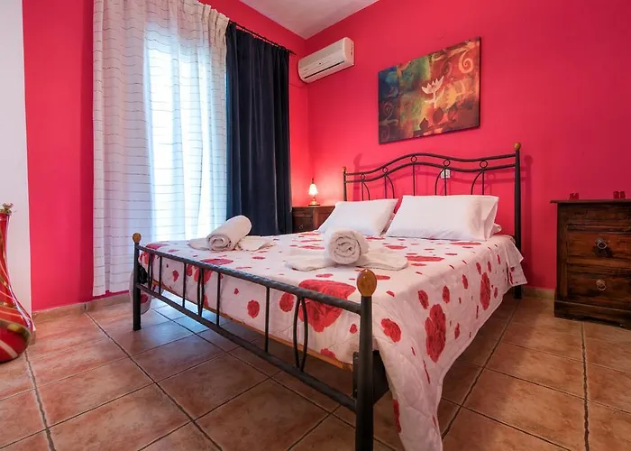 Pansion Porto Tsi Ostrias 3*