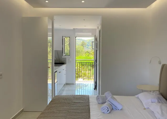 Apartahotel Pansion Porto Tsi Ostrias