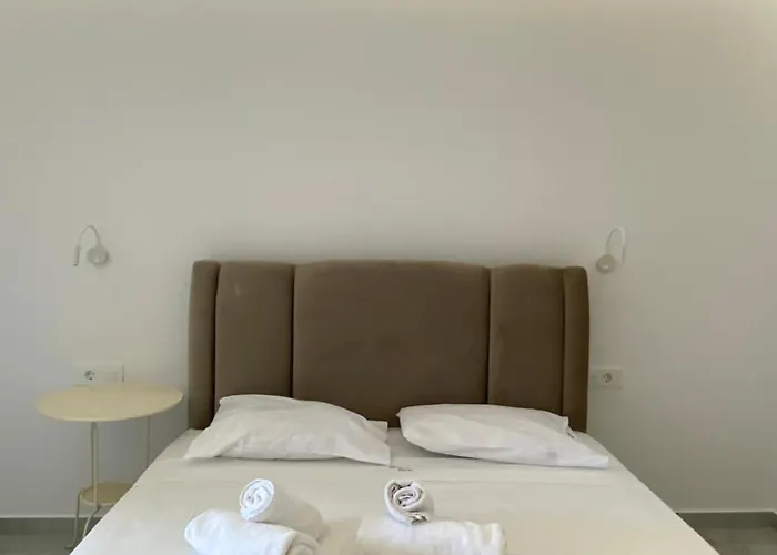 Pansion Porto Tsi Ostrias Apartahotel 3*