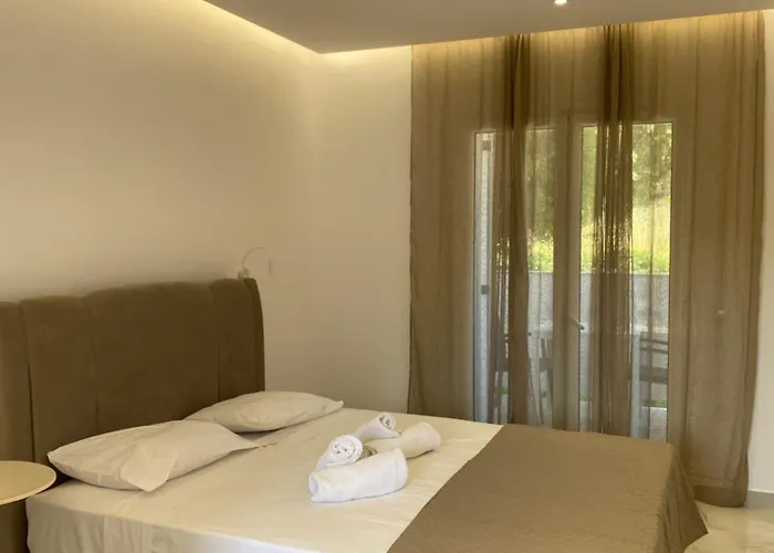 Apartahotel Pansion Porto Tsi Ostrias Keri