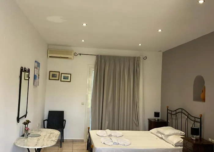 Pansion Porto Tsi Ostrias Keri