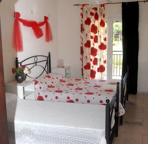 Apartahotel Pansion Porto Tsi Ostrias