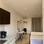 波尔图茨奥斯特里亚斯旅馆 3* Keri
