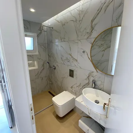 Pansion Porto Tsi Ostrias Lägenhetshotell 3*