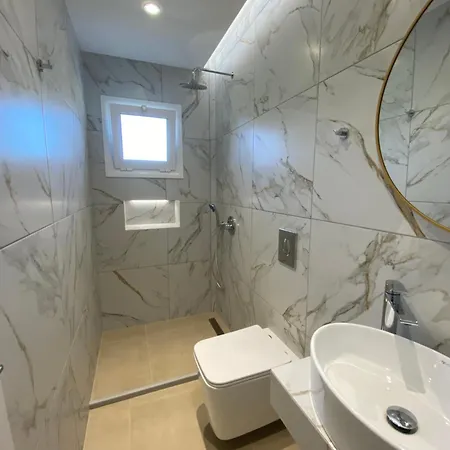 Pansion Porto Tsi Ostrias 3*