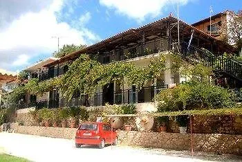 Pansion Porto Tsi Ostrias 3*