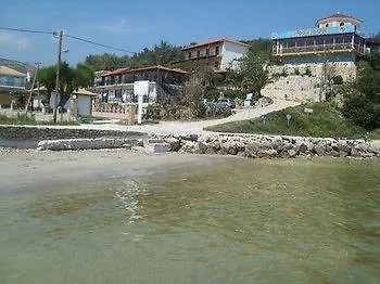 Pansion Porto Tsi Ostrias Lägenhetshotell 3*