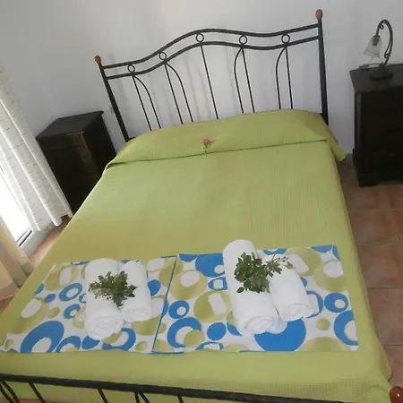 Aparthotel Pansion Porto Tsi Ostrias 3*