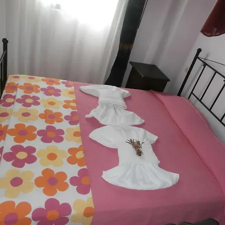 Pansion Porto Tsi Ostrias Aparthotel Keri