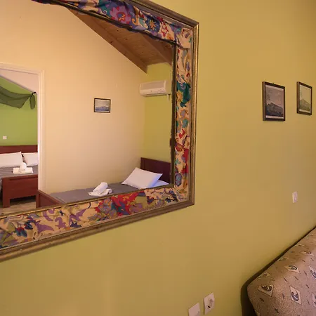 Aparthotel Pansion Porto Tsi Ostrias