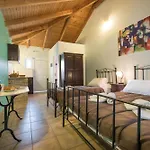 Pansion Porto Tsi Ostrias Aparthotel 3*