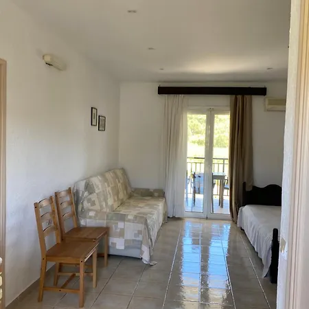 Pansion Porto Tsi Ostrias Keri