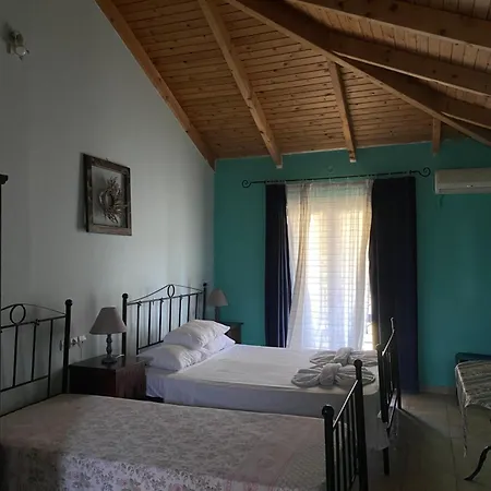 Lejlighedshotel Pansion Porto Tsi Ostrias