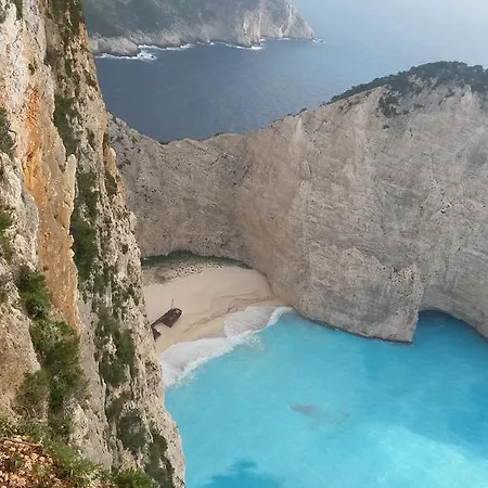 Pansion Porto Tsi Ostrias