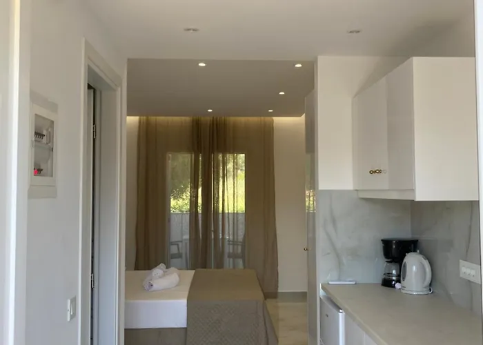 Pansion Porto Tsi Ostrias شقة فندقية كيري